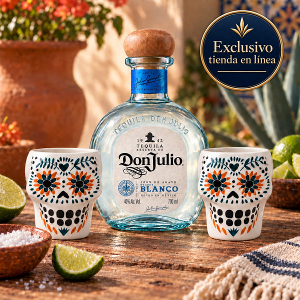 Tequila Don Julio Blanco 700 ml + 2 Vasos Calavera 300 ml