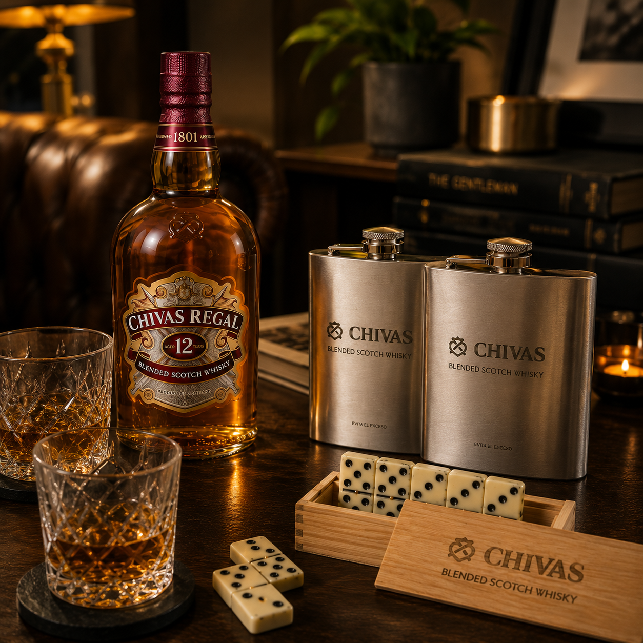 Pack Chivas Regal 12 Años 750 ml con Dominó y 2 Licoreras